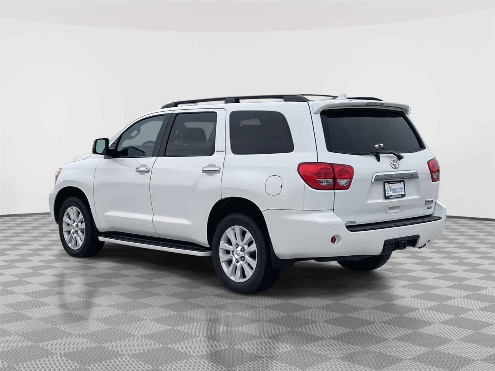 Used 2014 Toyota Sequoia for sale in Grand Island NE