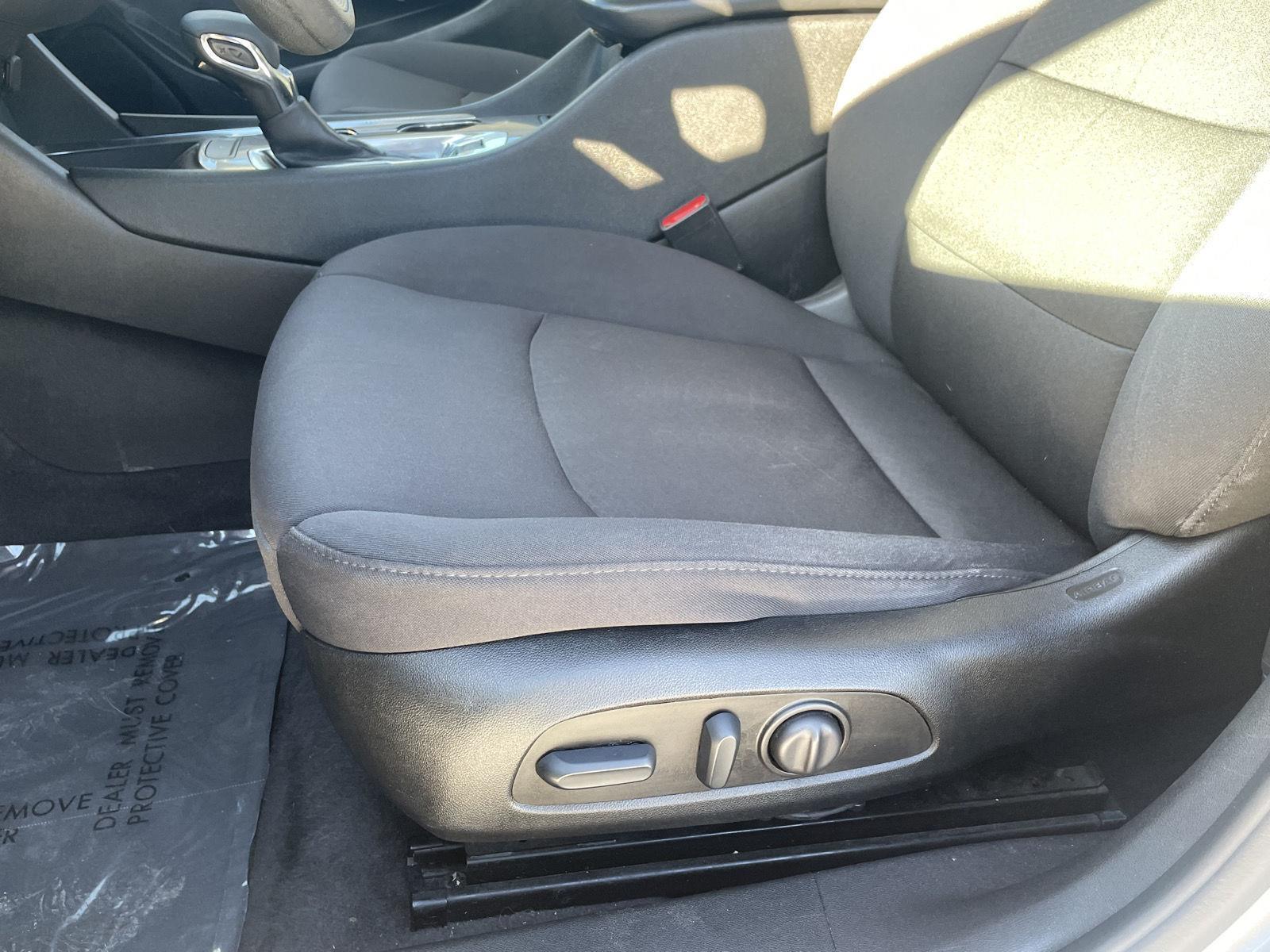 Pre-Owned 2022 Chevrolet Malibu for sale in Grand Island NE