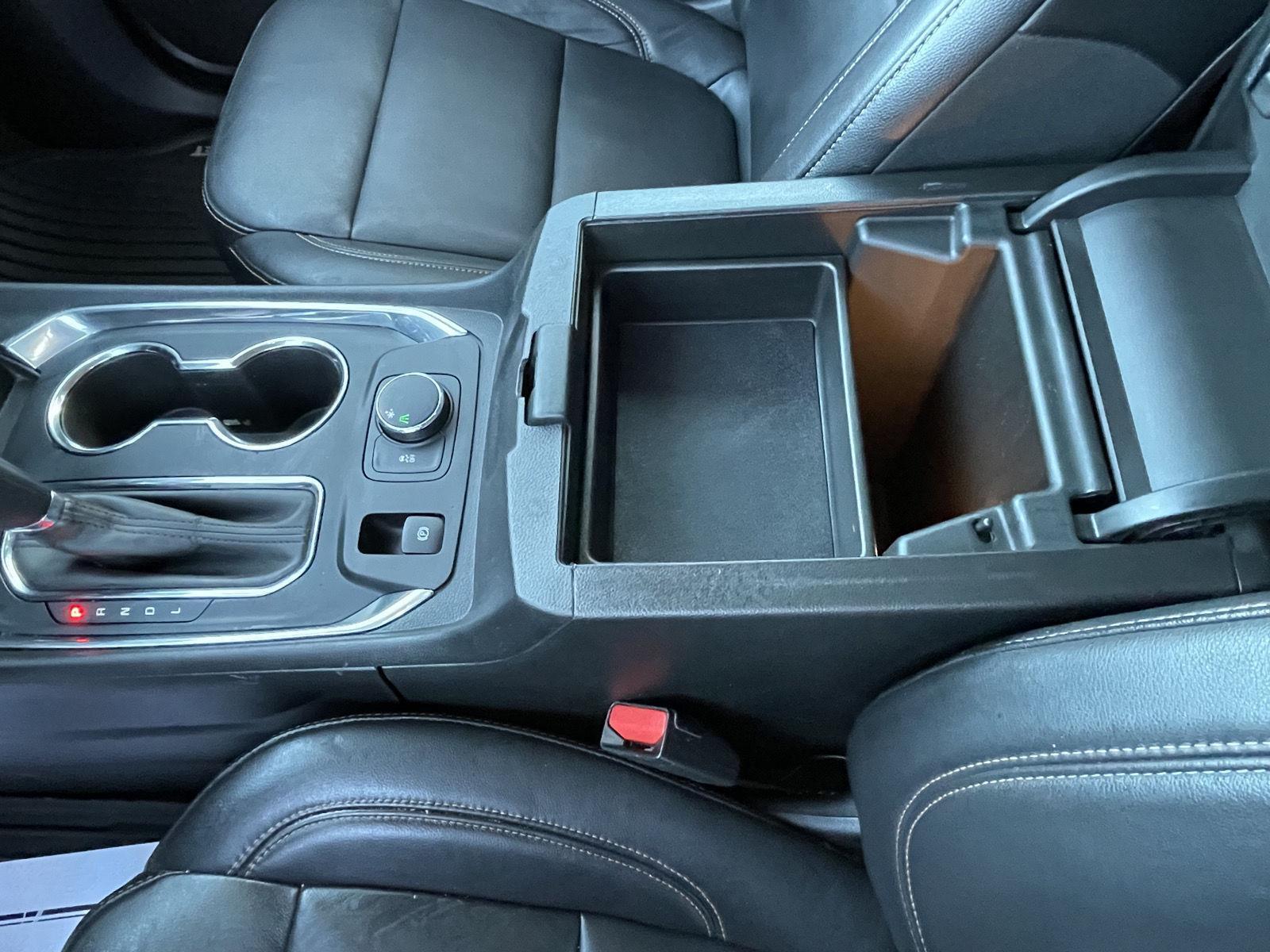 Pre-Owned 2018 Chevrolet Traverse for sale in Grand Island NE