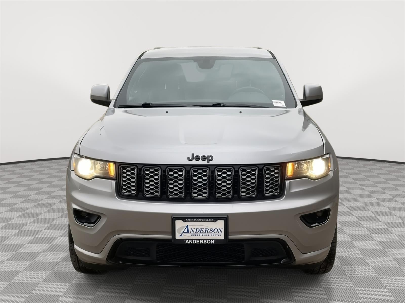 Pre-Owned 2018 Jeep Grand Cherokee for sale in Grand Island NE