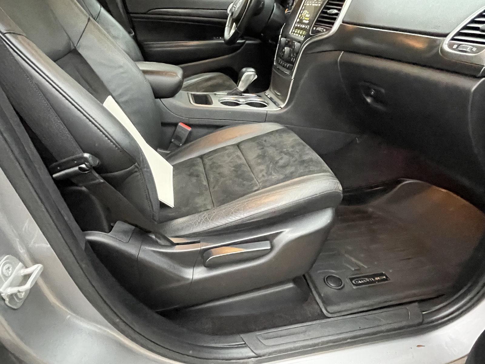 Pre-Owned 2018 Jeep Grand Cherokee for sale in Grand Island NE