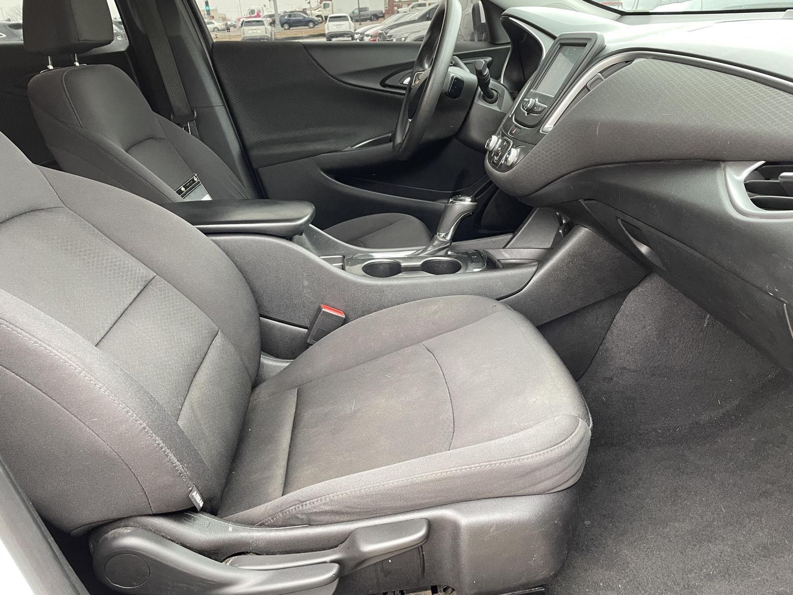 Used 2016 Chevrolet Malibu for sale in Grand Island NE