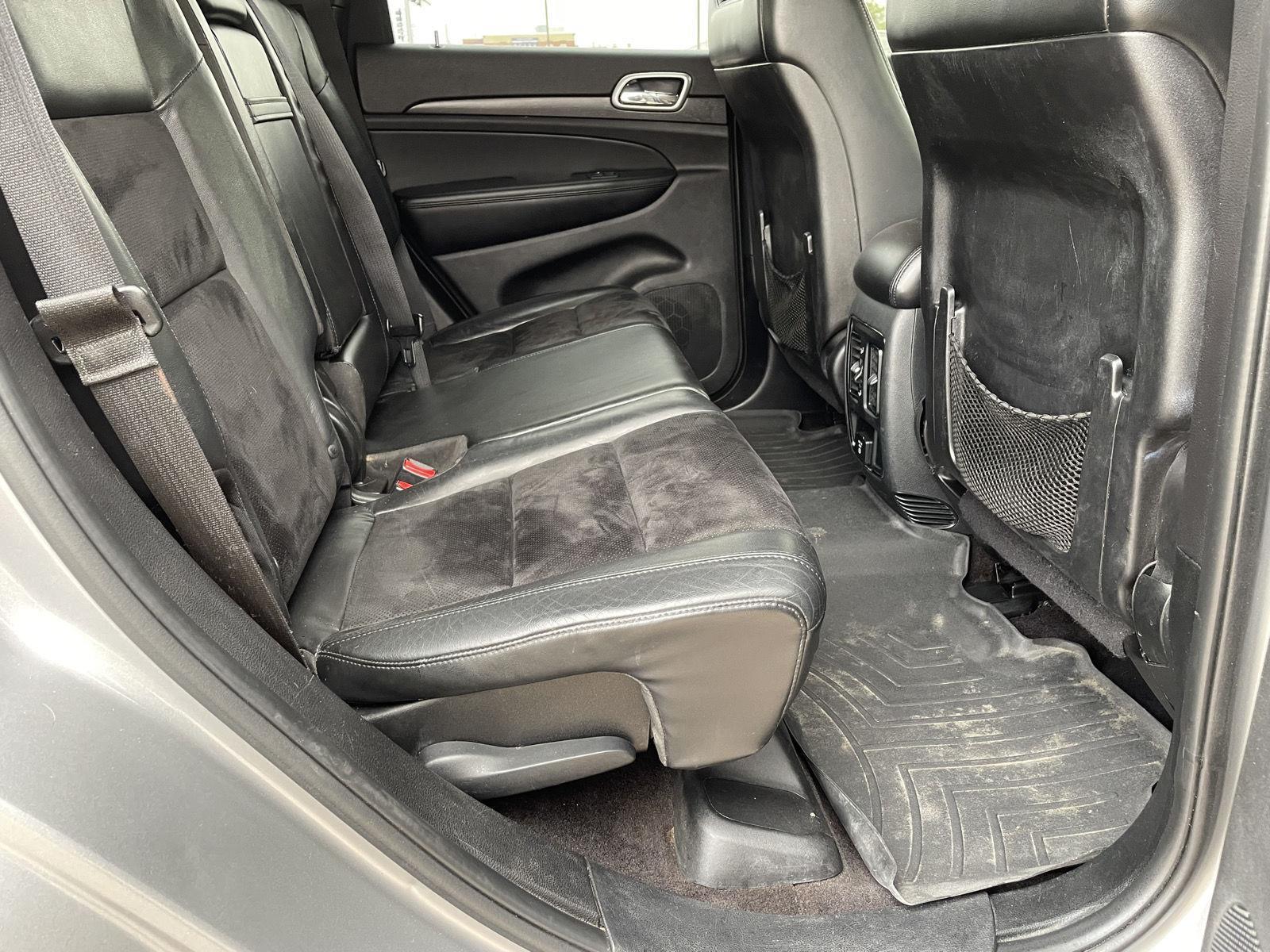 Pre-Owned 2015 Jeep Grand Cherokee for sale in Grand Island NE