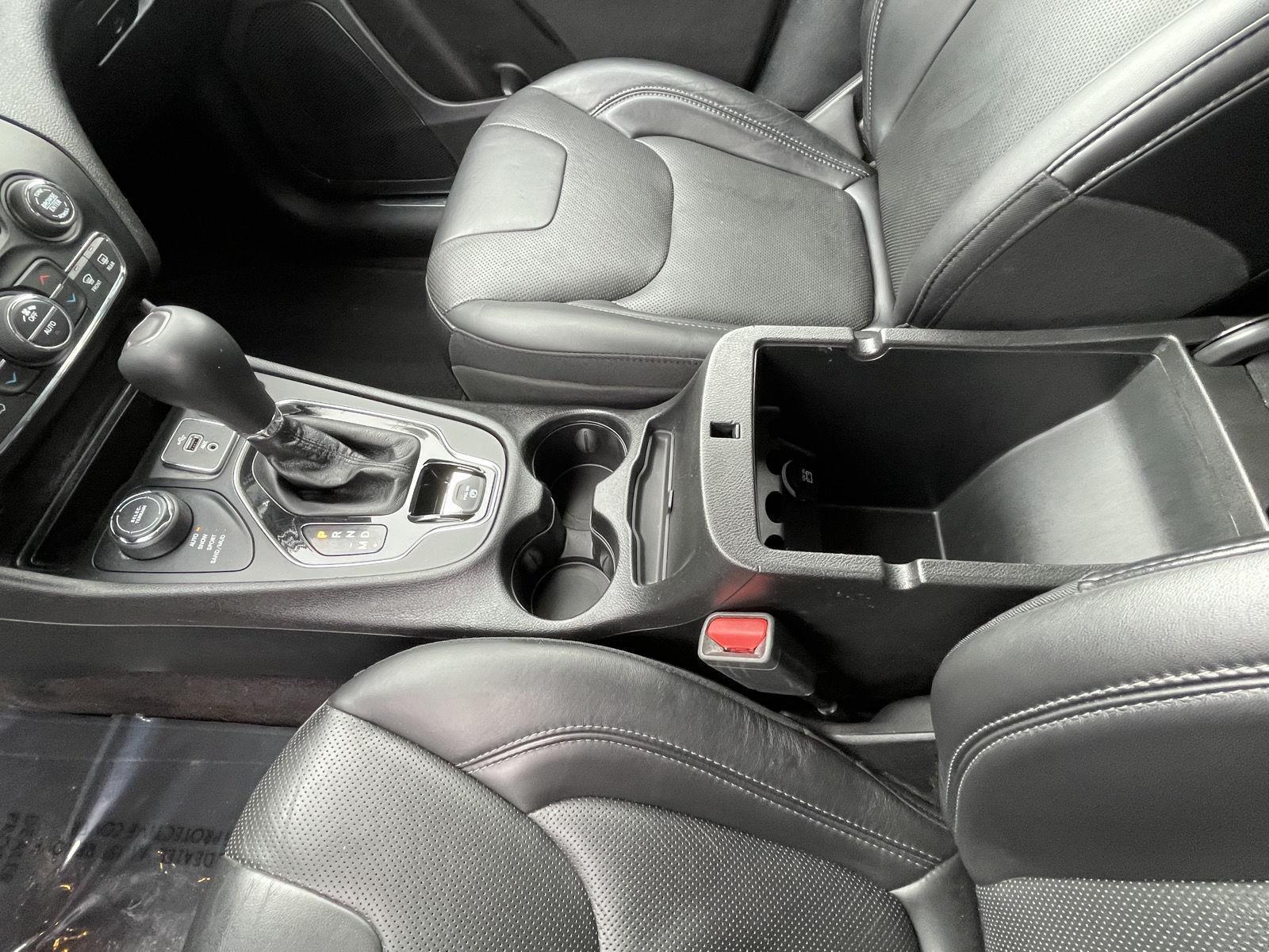 Used 2019 Jeep Cherokee for sale in Grand Island NE