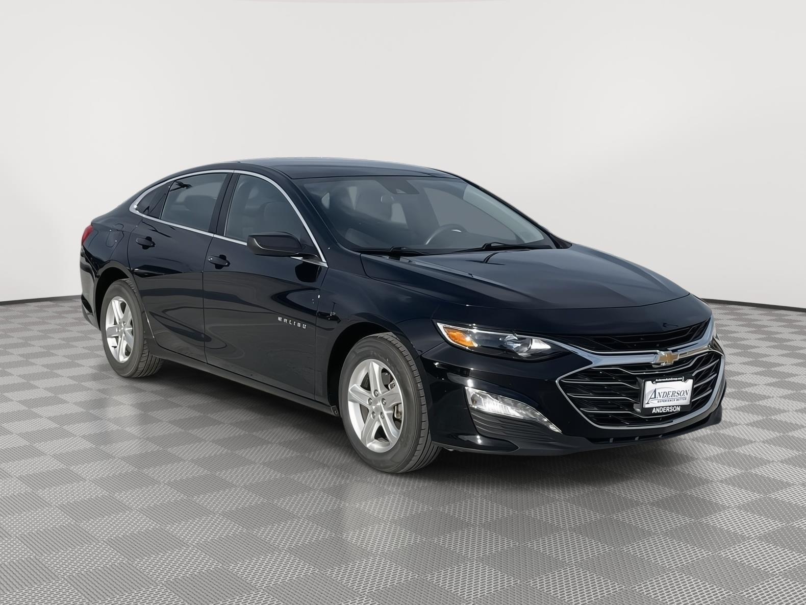 Used 2023 Chevrolet Malibu for sale in Grand Island NE