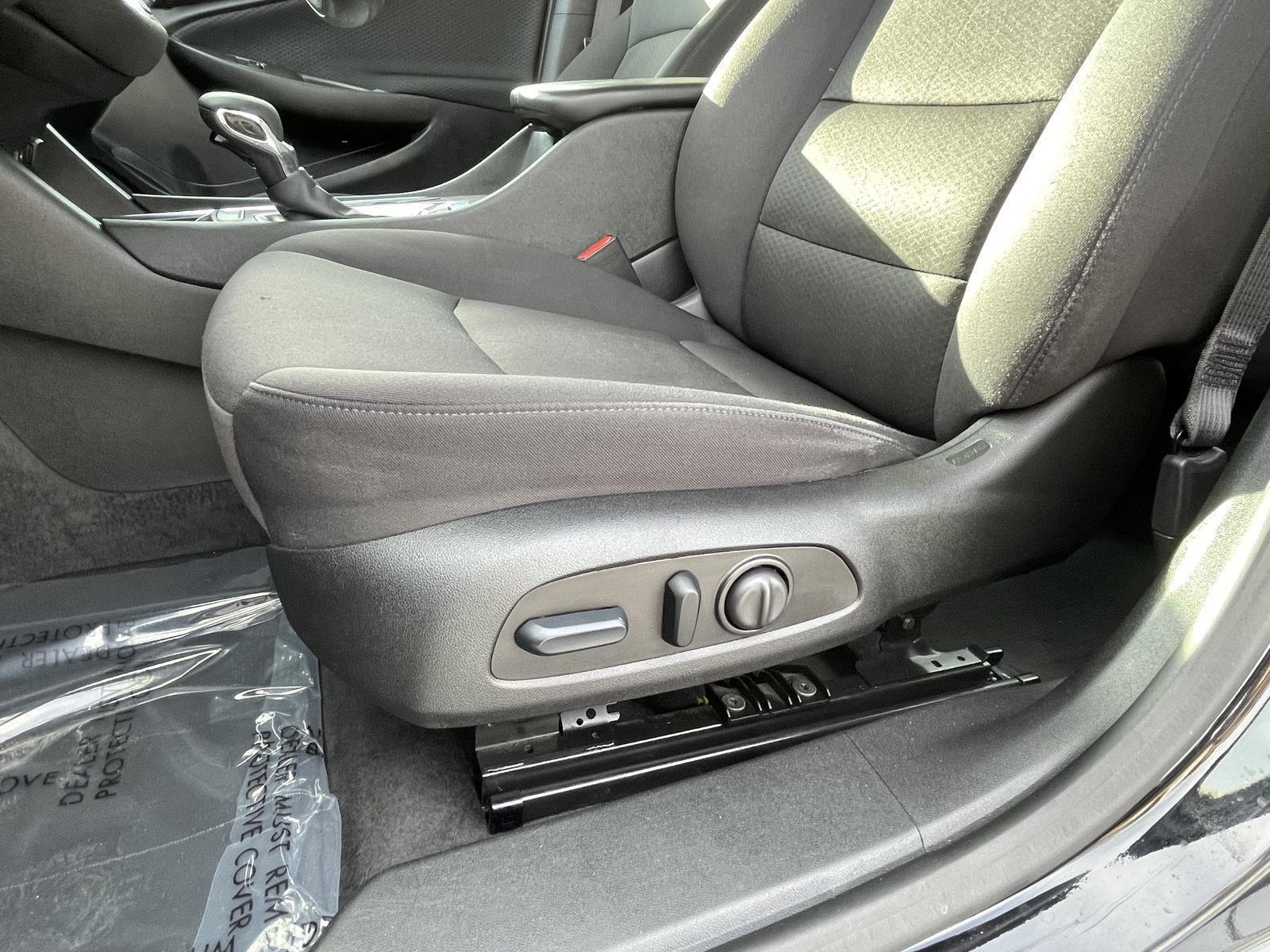 Used 2023 Chevrolet Malibu for sale in Grand Island NE