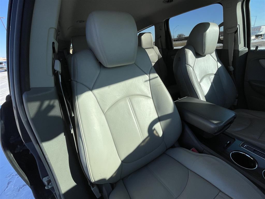 Used 2014 Chevrolet Traverse for sale in Grand Island NE