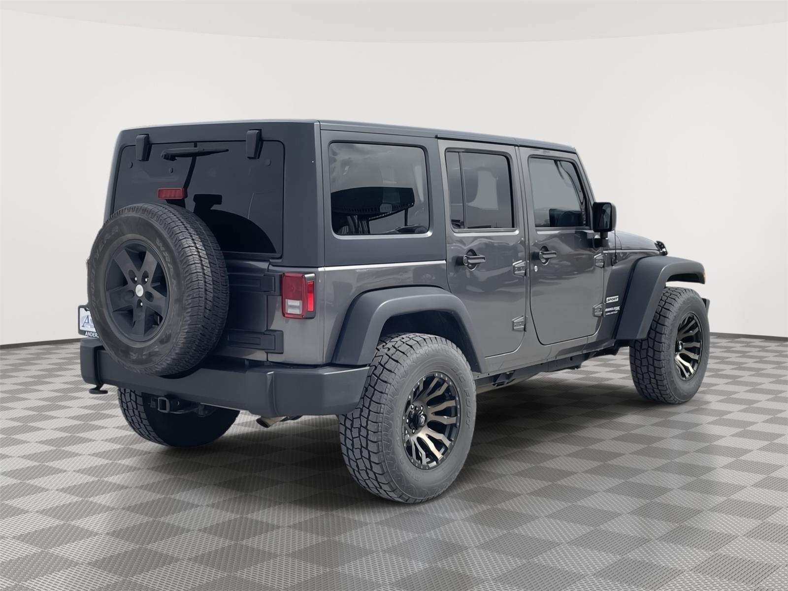 Pre-Owned 2018 Jeep Wrangler JK Unlimited for sale in Grand Island NE