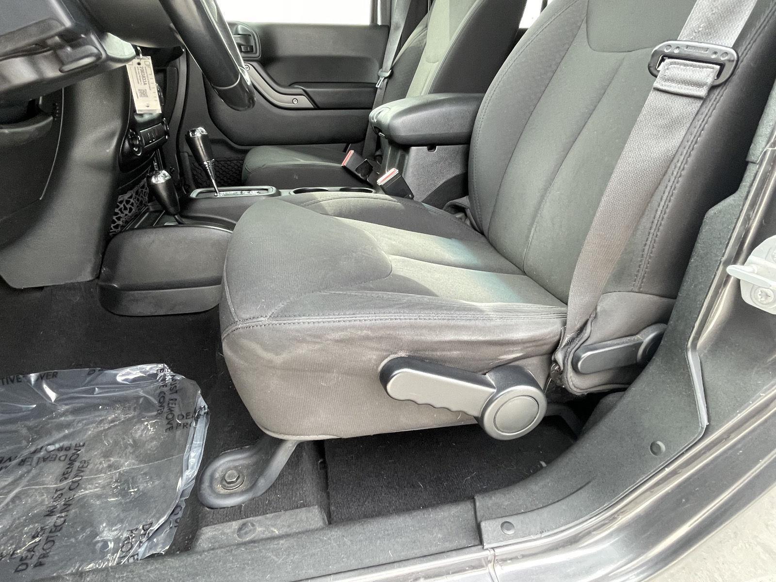 Pre-Owned 2018 Jeep Wrangler JK Unlimited for sale in Grand Island NE