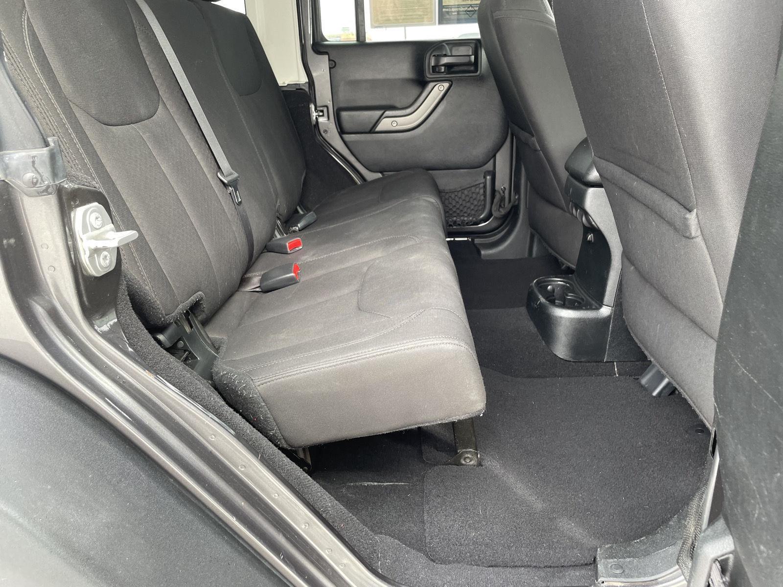 Pre-Owned 2018 Jeep Wrangler JK Unlimited for sale in Grand Island NE