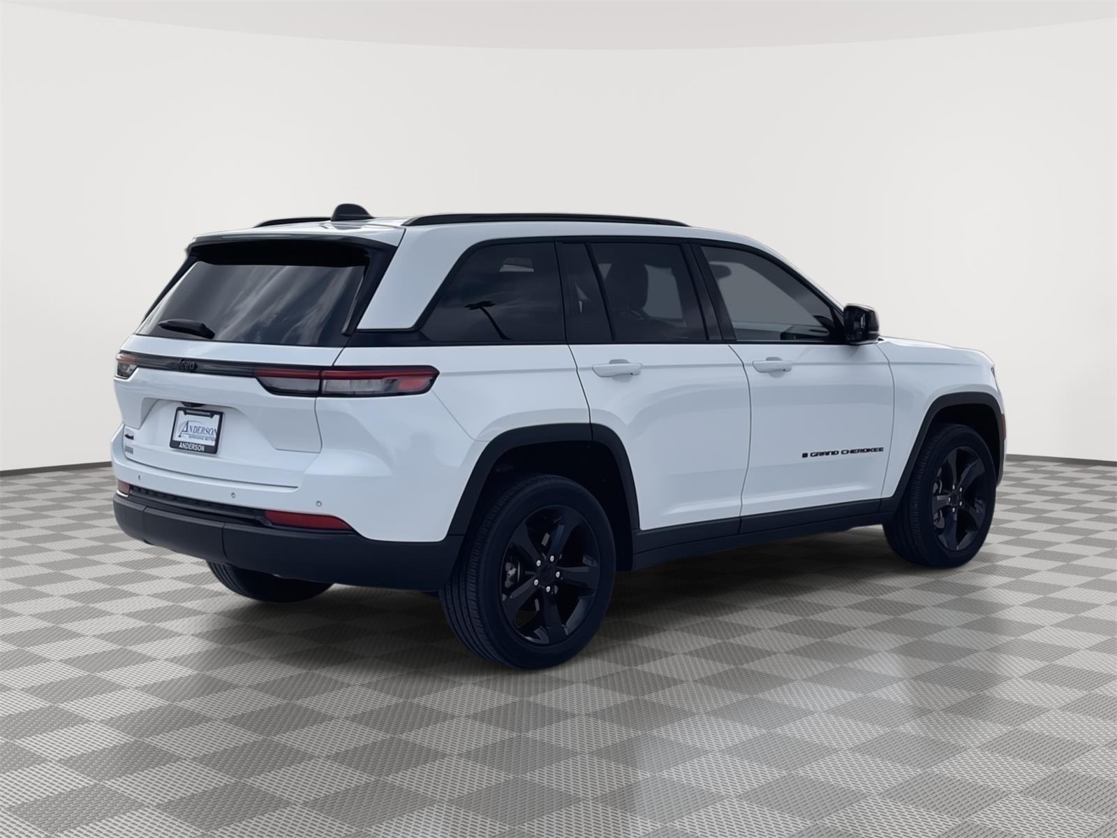 Pre-Owned 2023 Jeep Grand Cherokee for sale in Grand Island NE