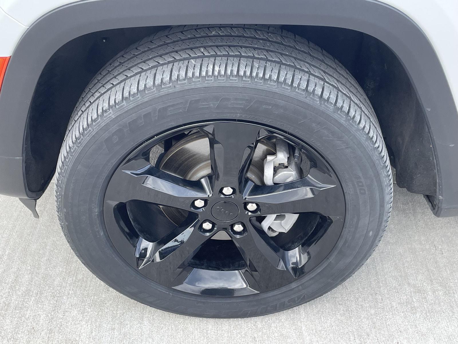 Pre-Owned 2023 Jeep Grand Cherokee for sale in Grand Island NE