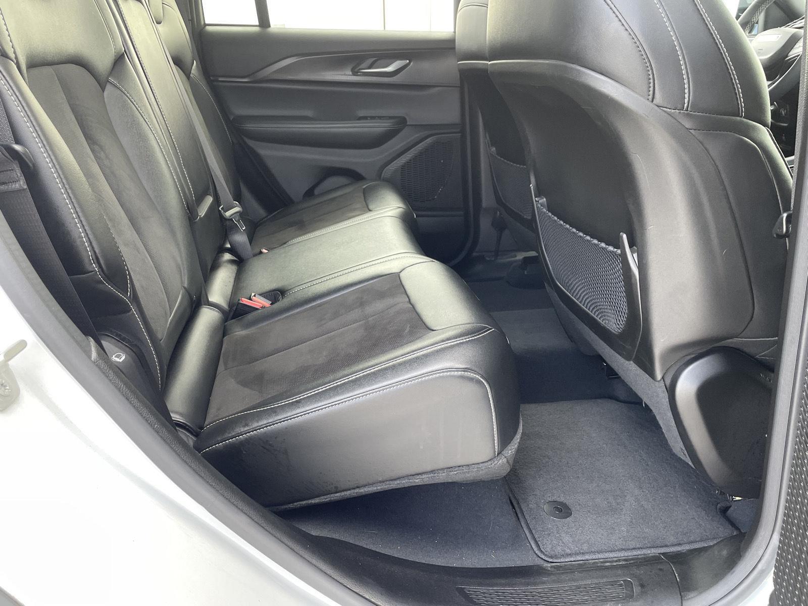 Pre-Owned 2023 Jeep Grand Cherokee for sale in Grand Island NE