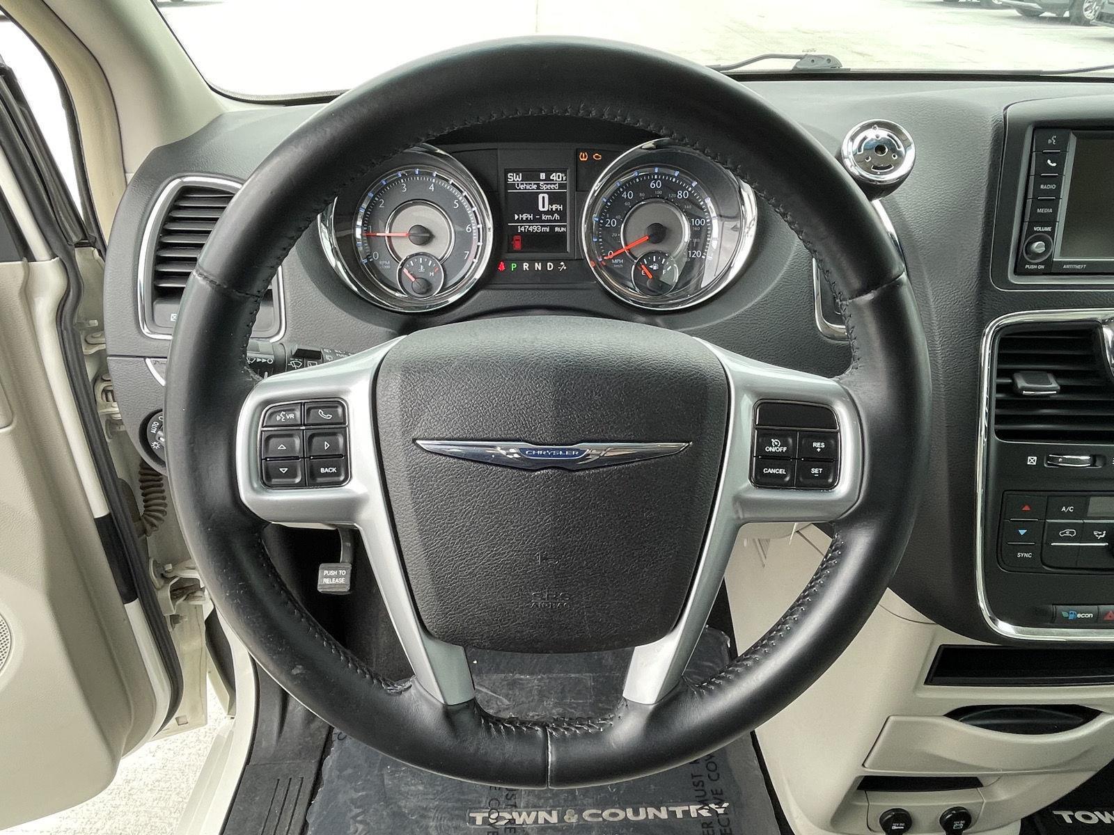 Used 2013 Chrysler Town and Country for sale in Grand Island NE