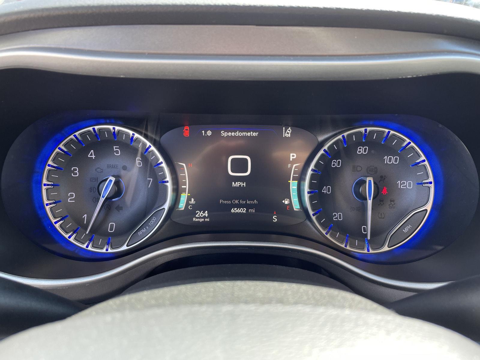 Used 2024 Chrysler Pacifica for sale in Grand Island NE