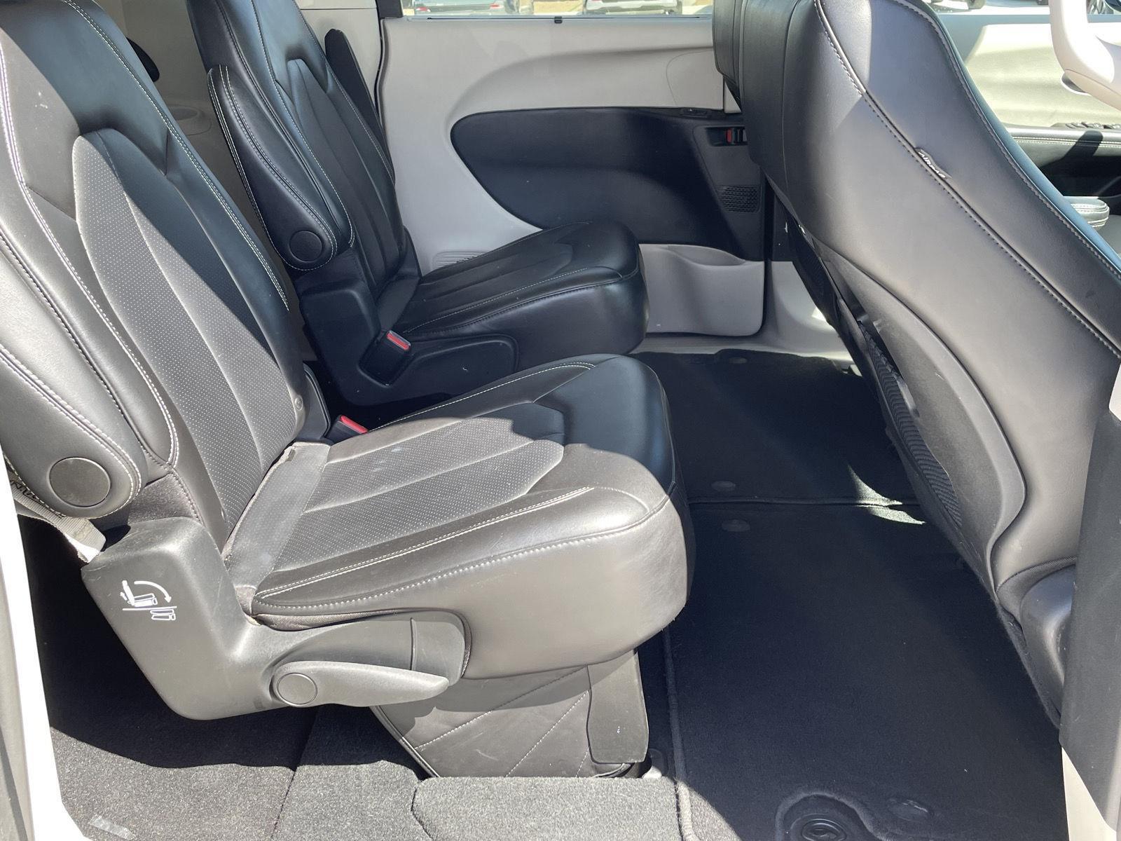 Used 2024 Chrysler Pacifica for sale in Grand Island NE