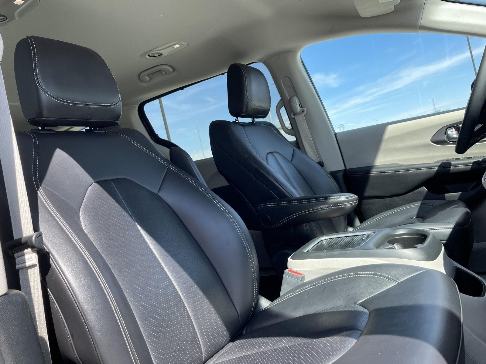 Used 2024 Chrysler Pacifica for sale in Grand Island NE