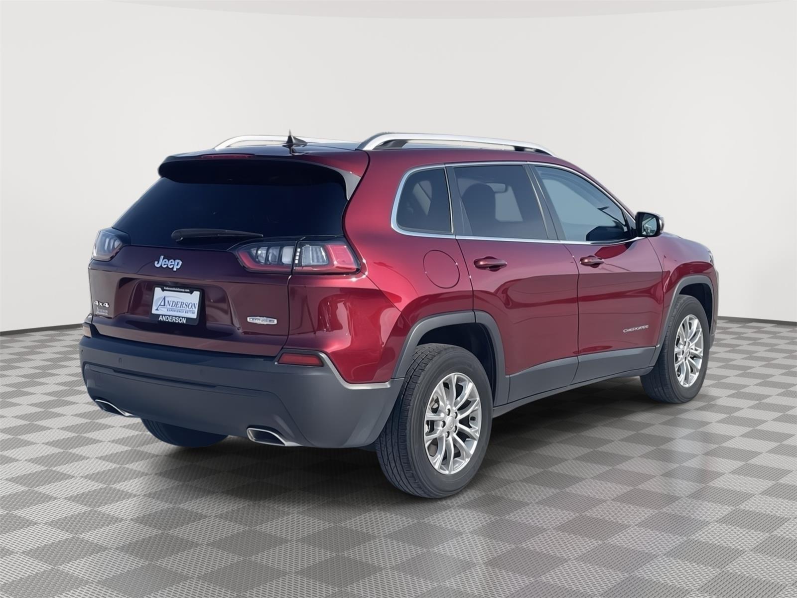 Used 2021 Jeep Cherokee for sale in Grand Island NE