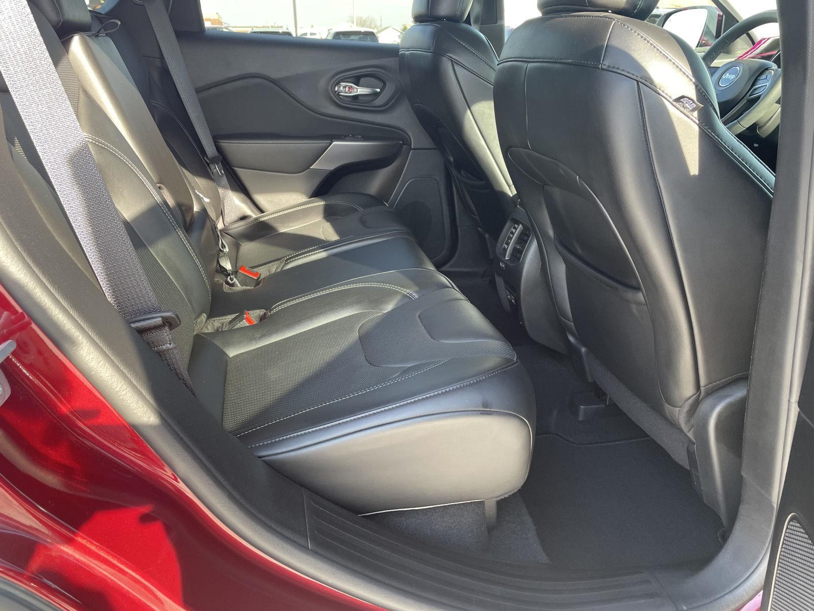 Used 2021 Jeep Cherokee for sale in Grand Island NE