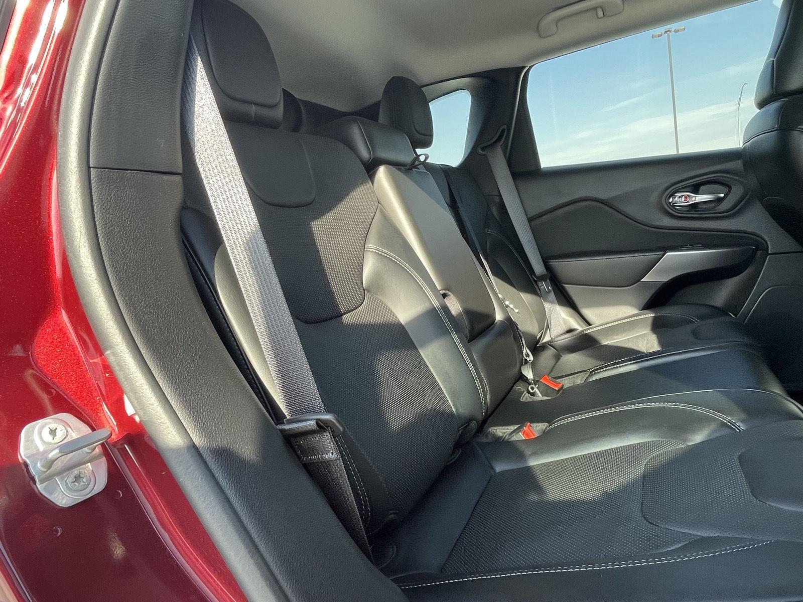 Used 2021 Jeep Cherokee for sale in Grand Island NE