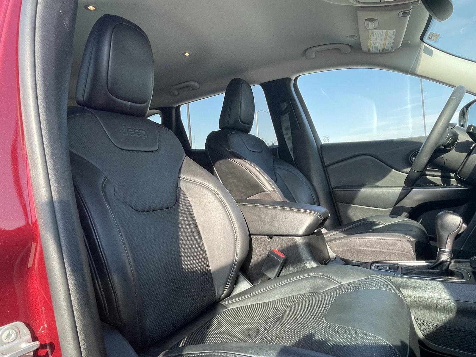 Used 2021 Jeep Cherokee for sale in Grand Island NE