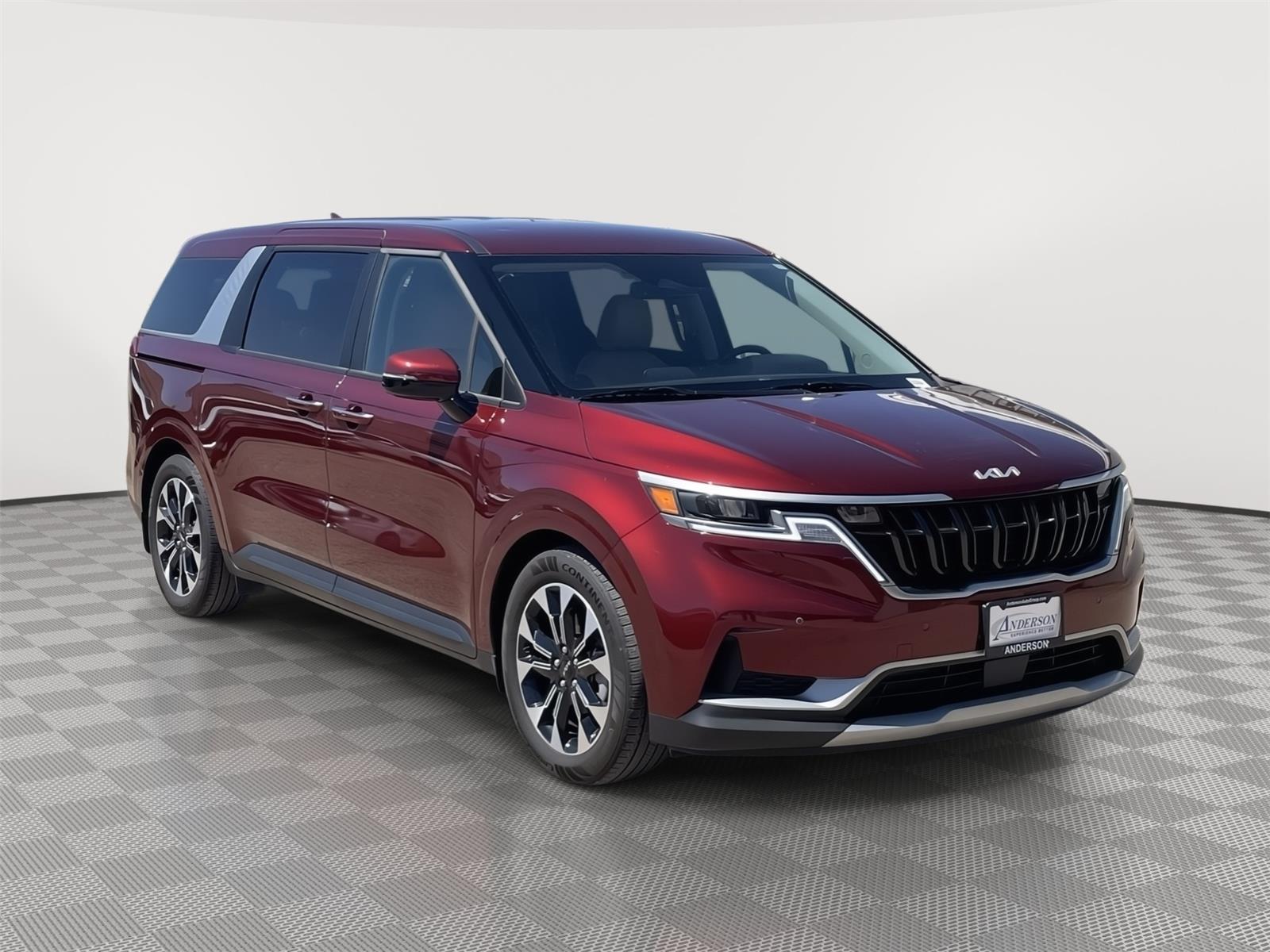 Used 2024 Kia Carnival for sale in Grand Island NE