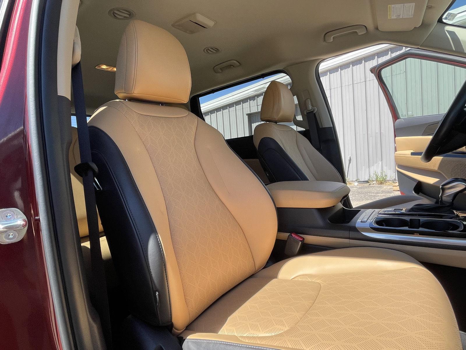 Used 2024 Kia Carnival for sale in Grand Island NE