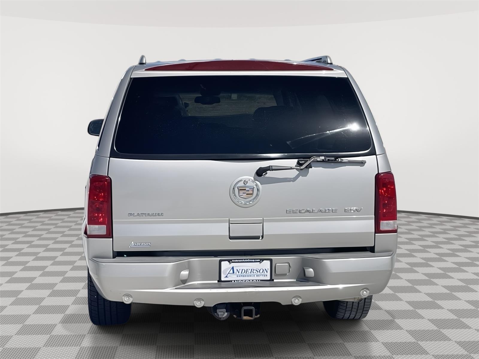 Pre-Owned 2004 Cadillac Escalade ESV for sale in Grand Island NE