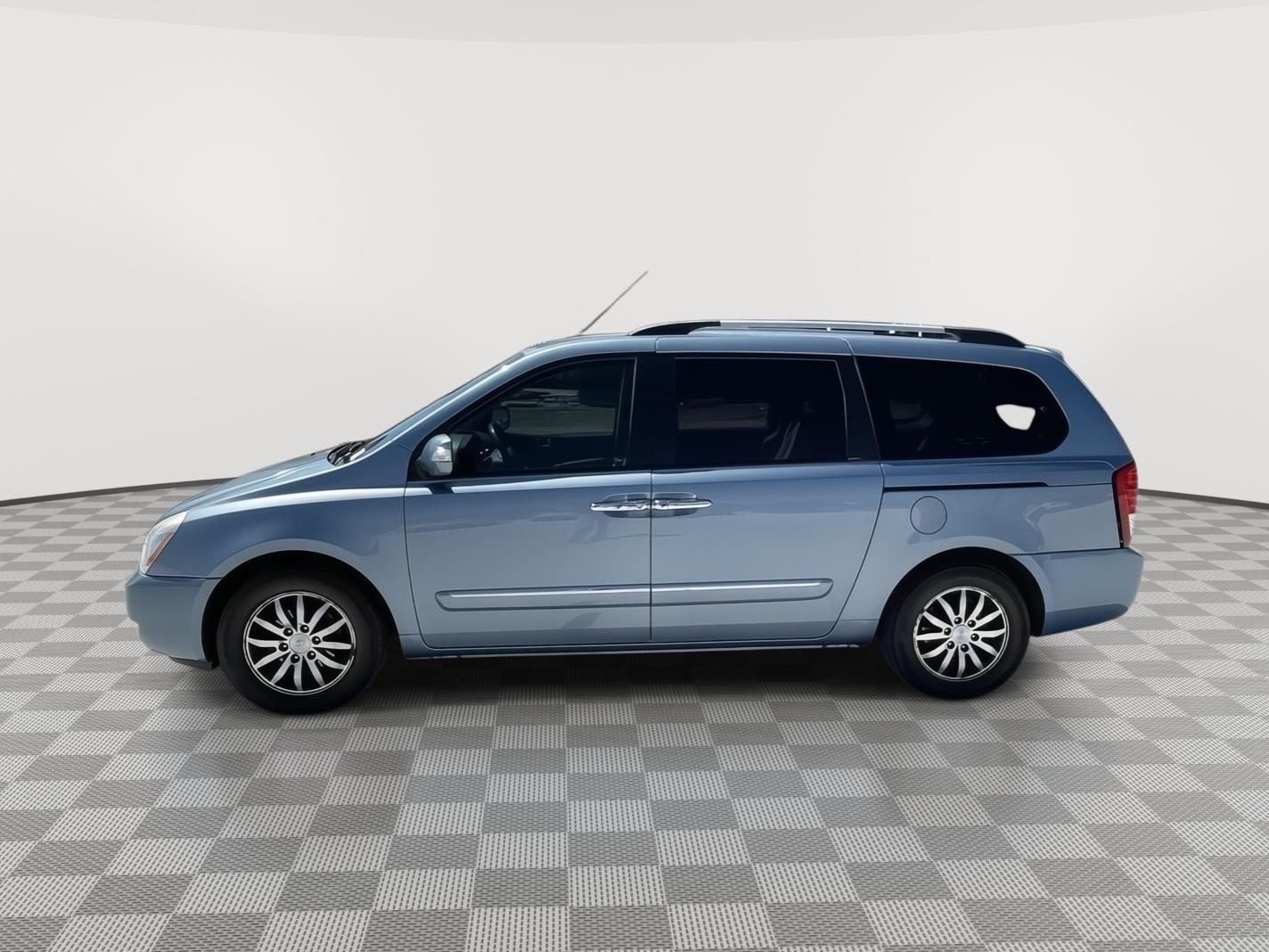 Used 2012 Kia Sedona for sale in Grand Island NE
