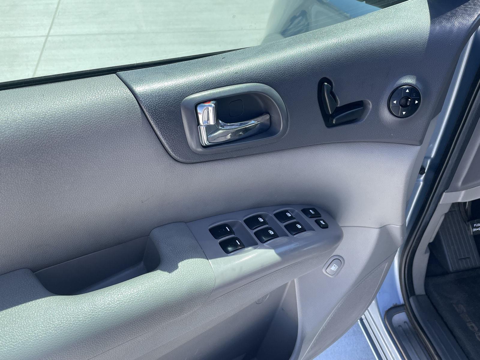 Used 2012 Kia Sedona for sale in Grand Island NE