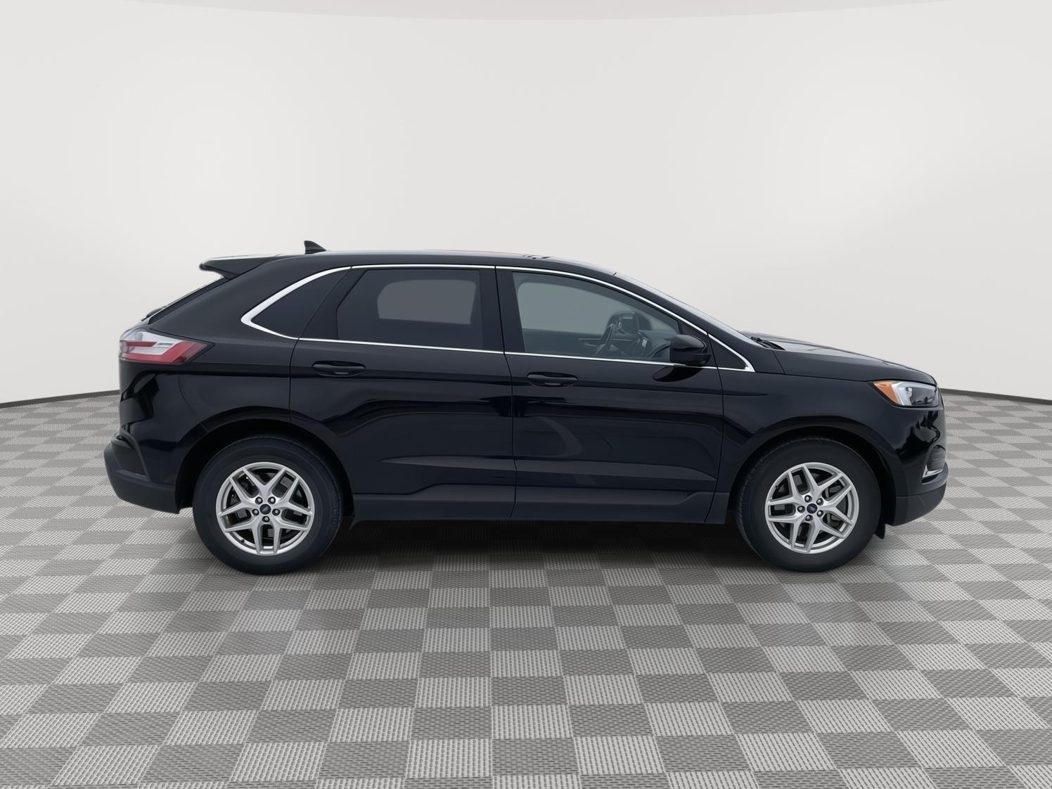 Used 2022 Ford Edge for sale in Grand Island NE