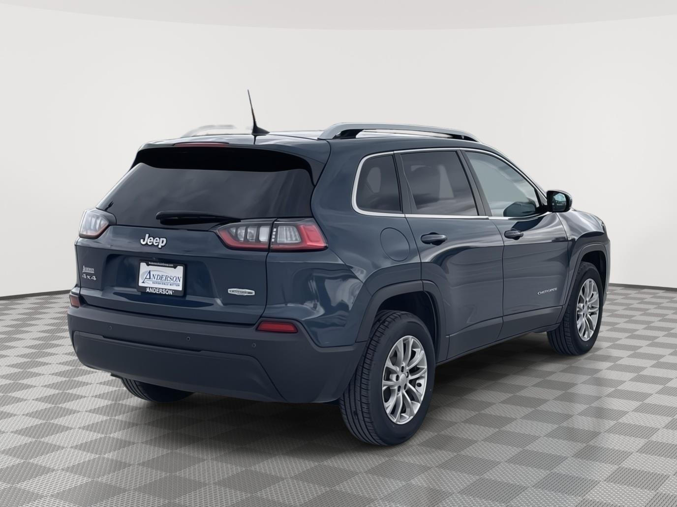 Used 2021 Jeep Cherokee for sale in Grand Island NE