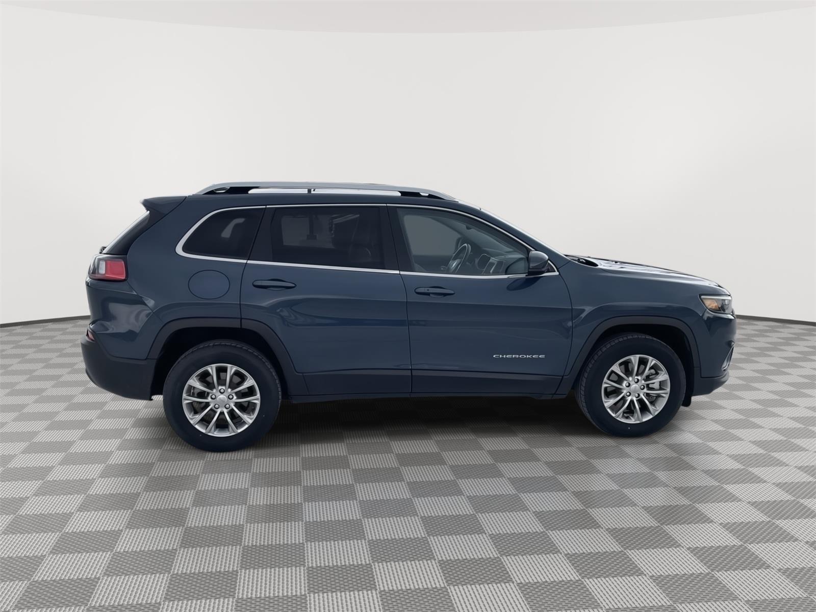 Used 2021 Jeep Cherokee for sale in Grand Island NE