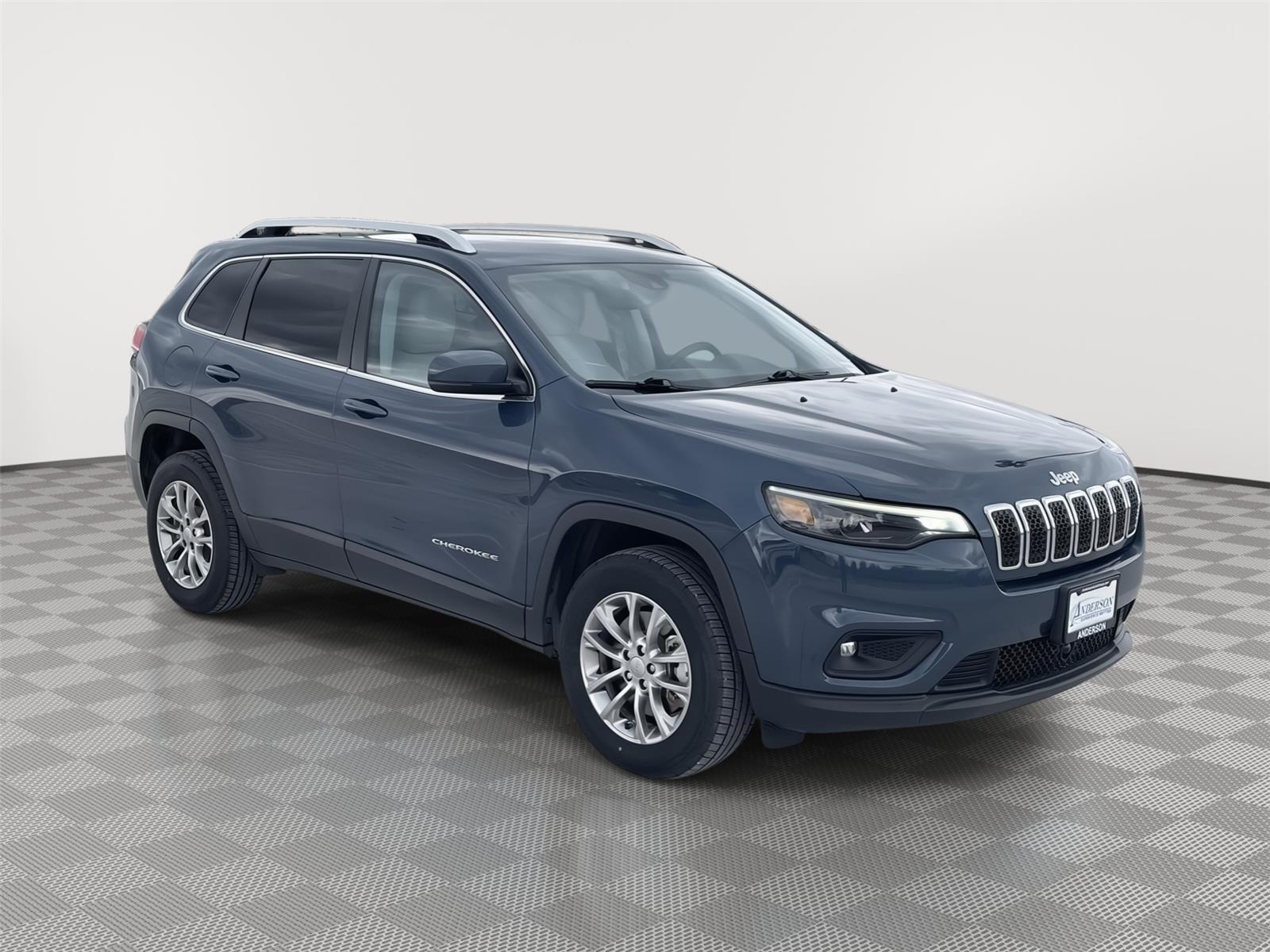 Used 2021 Jeep Cherokee for sale in Grand Island NE