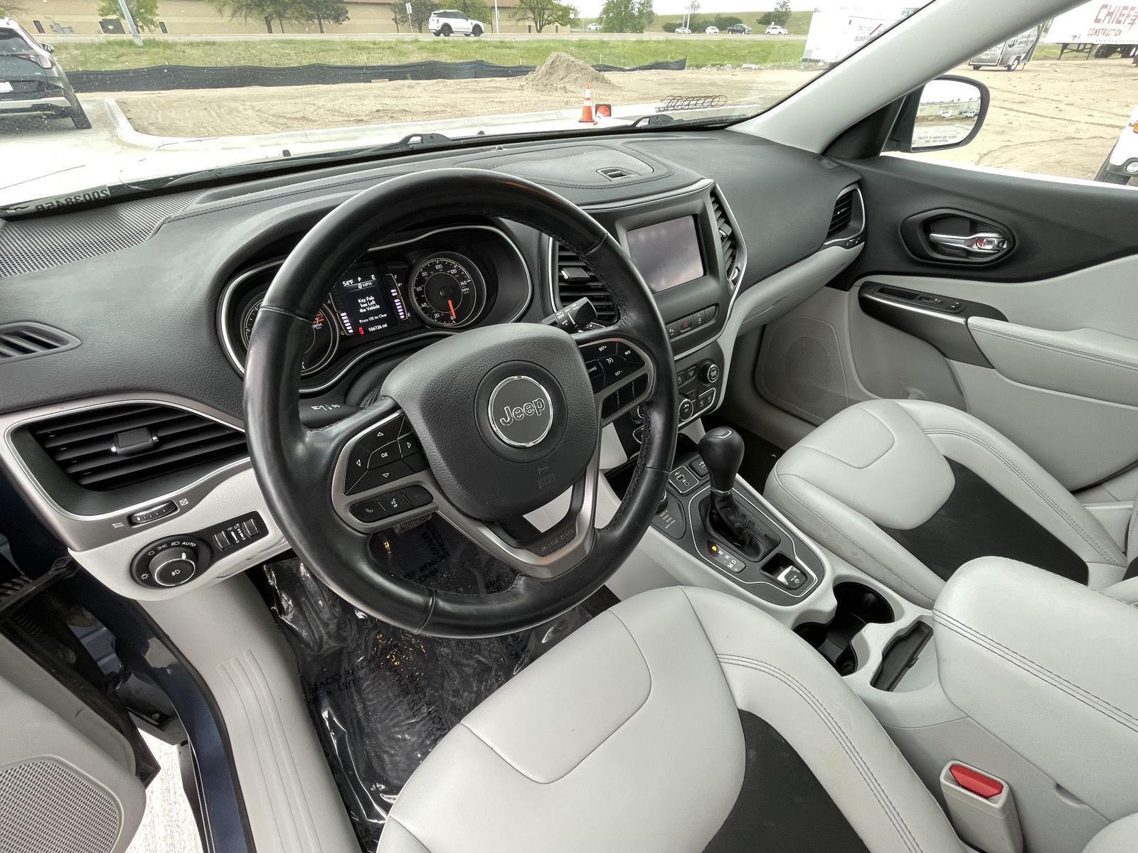 Used 2021 Jeep Cherokee for sale in Grand Island NE