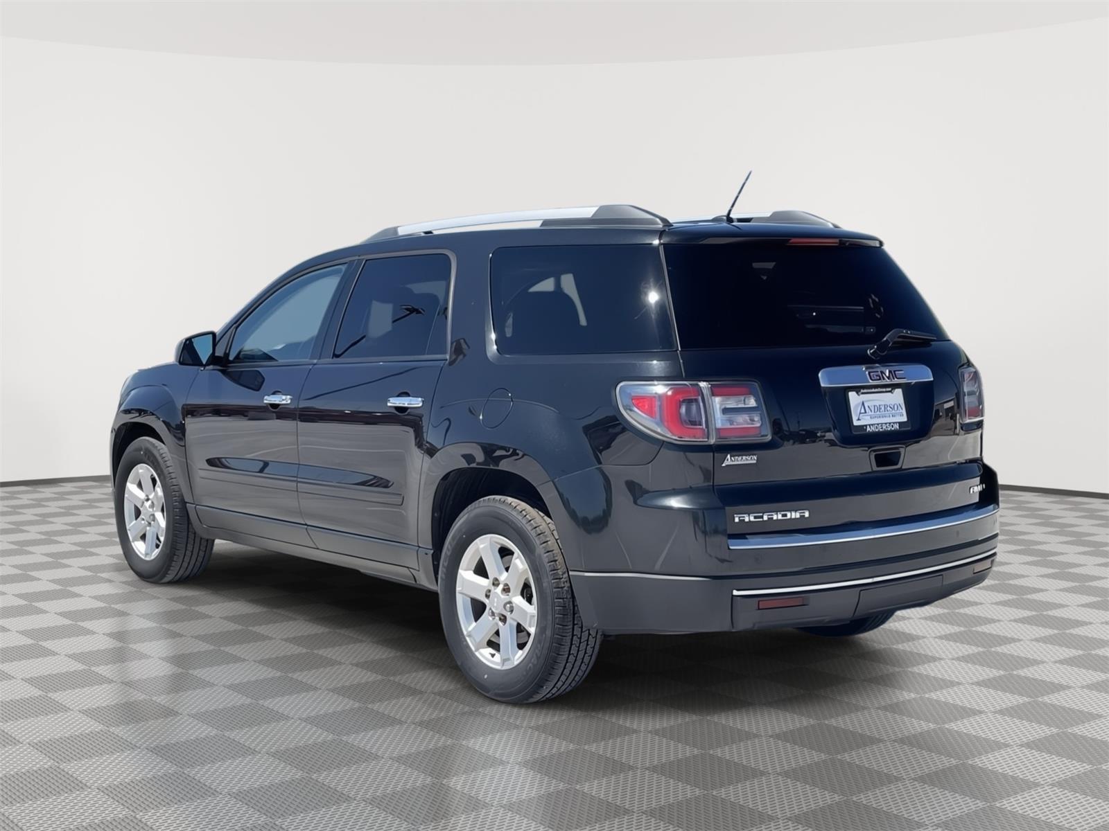 Used 2014 GMC Acadia for sale in Grand Island NE