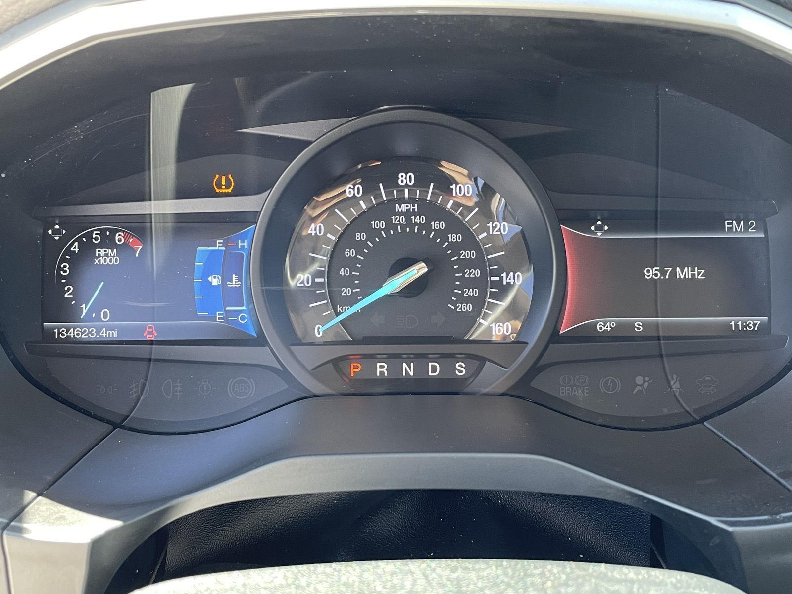 Vehicle photo 3