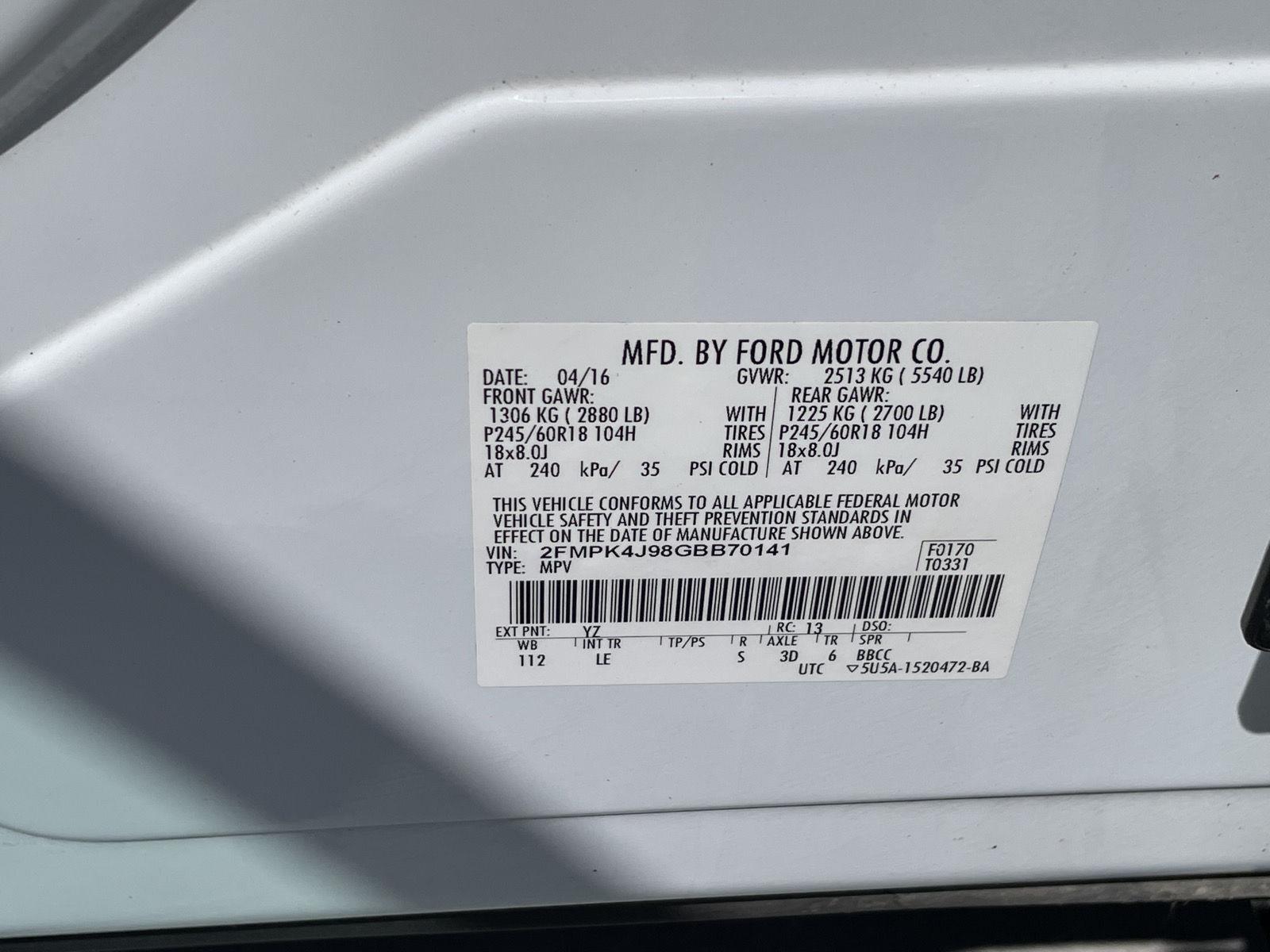 Vehicle photo 11