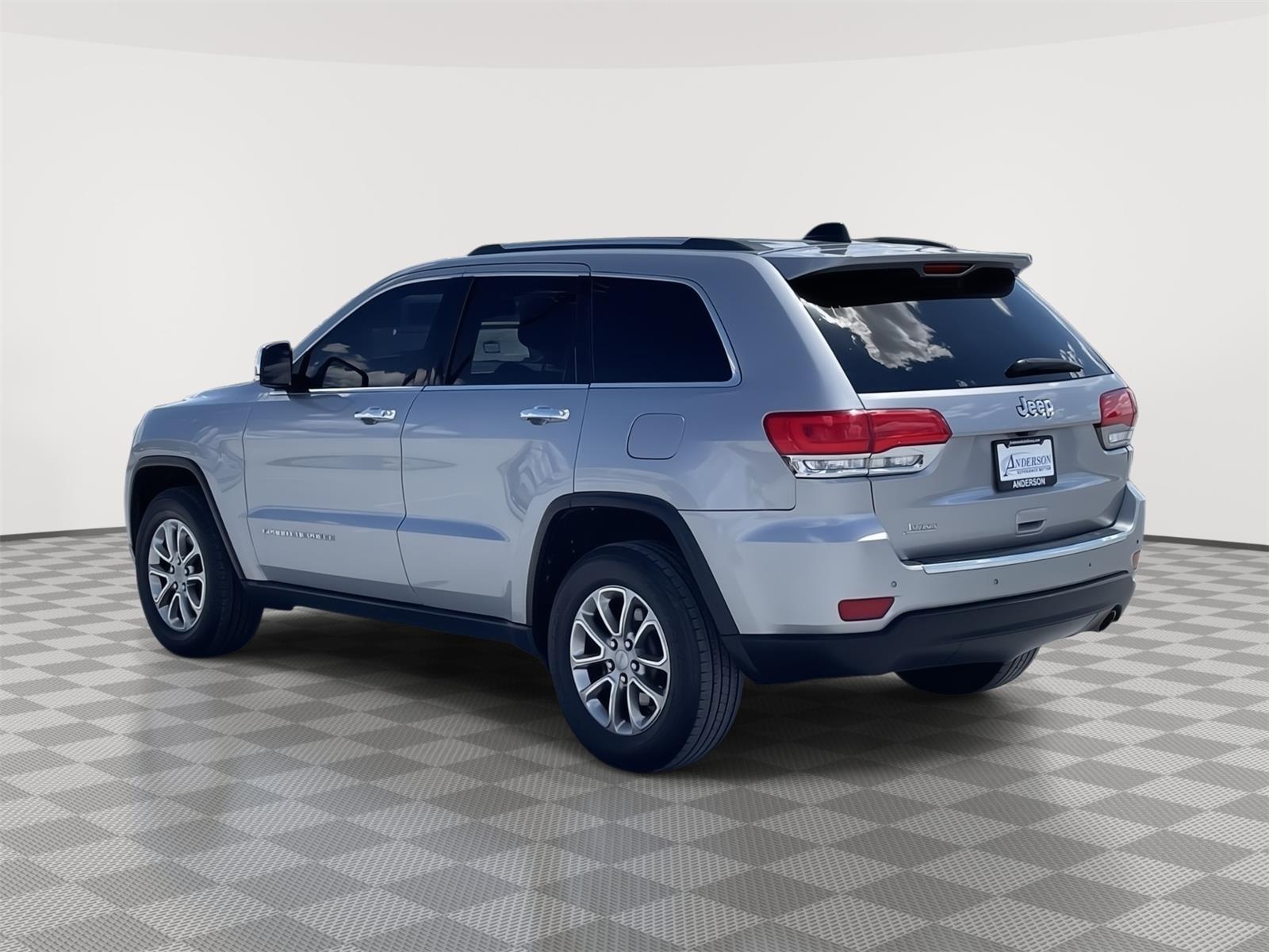 Used 2015 Jeep Grand Cherokee for sale in Grand Island NE