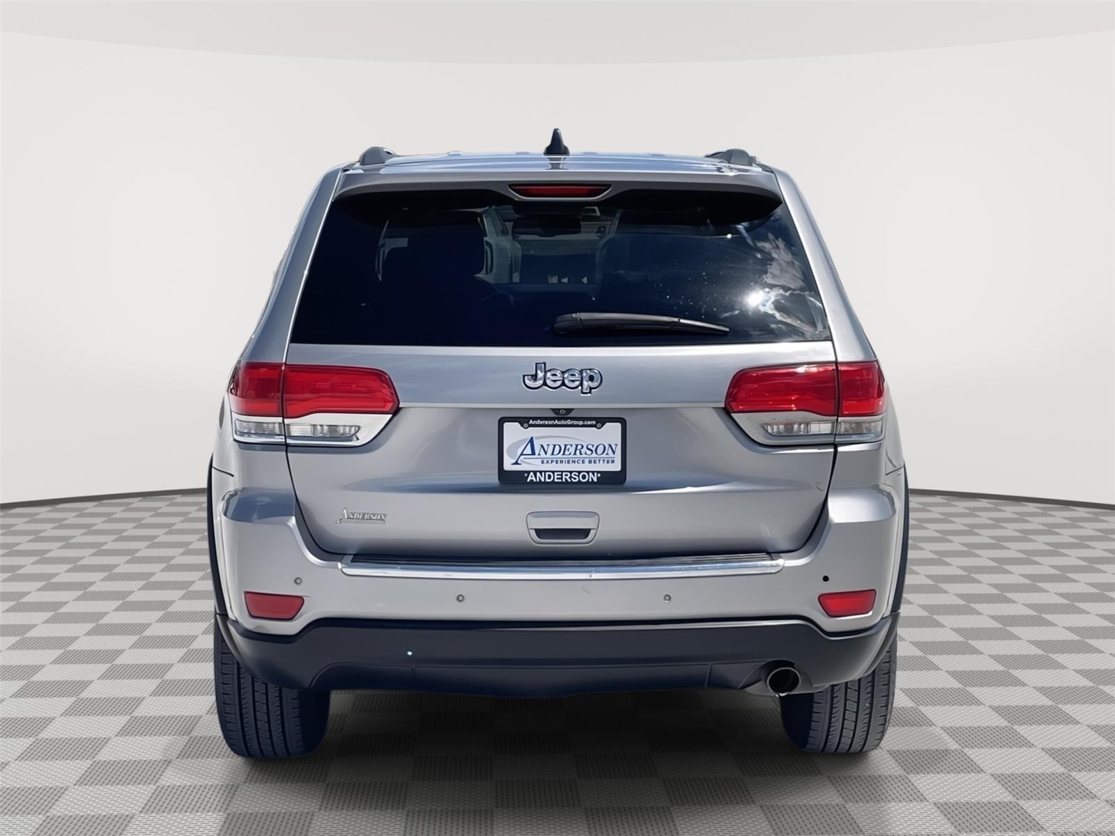 Used 2015 Jeep Grand Cherokee for sale in Grand Island NE