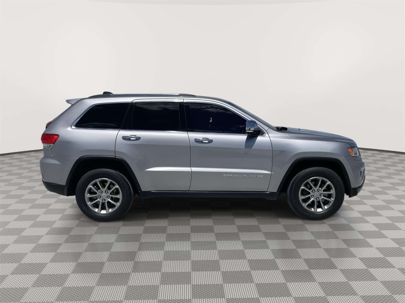 Used 2015 Jeep Grand Cherokee for sale in Grand Island NE