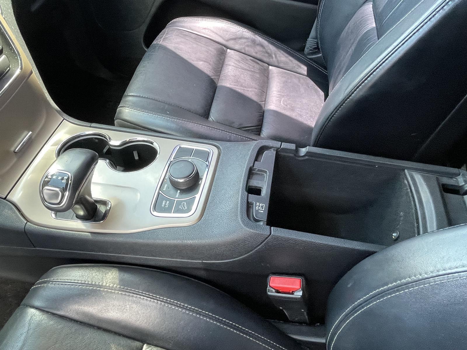 Used 2015 Jeep Grand Cherokee for sale in Grand Island NE