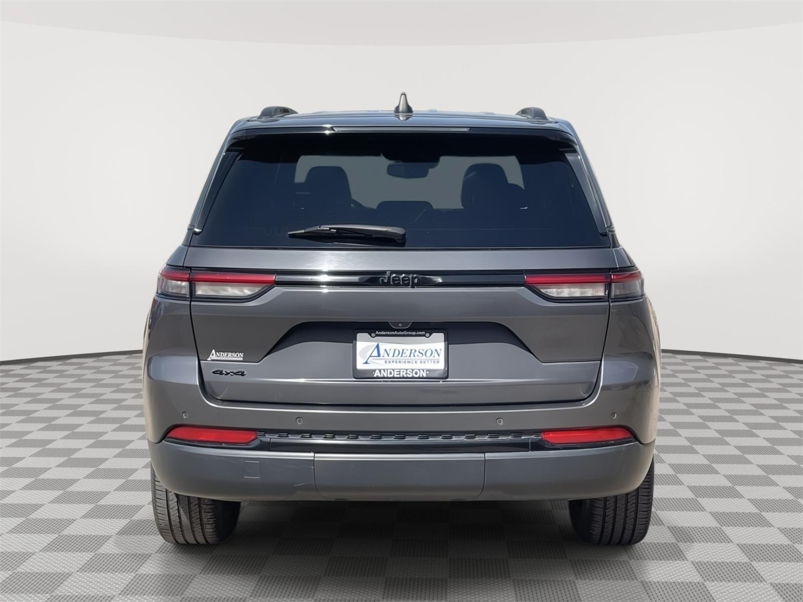 Used 2024 Jeep Grand Cherokee for sale in Grand Island NE