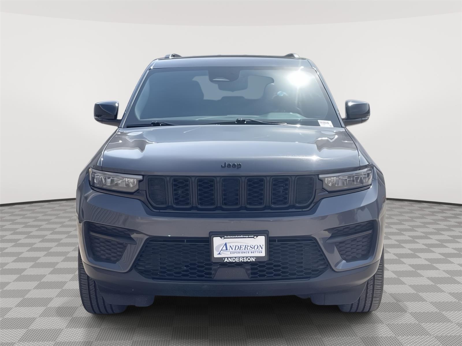 Used 2024 Jeep Grand Cherokee for sale in Grand Island NE