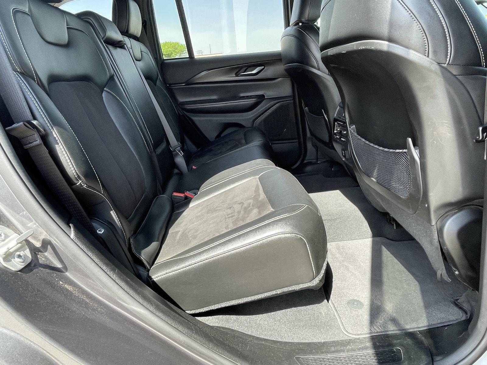Used 2024 Jeep Grand Cherokee for sale in Grand Island NE