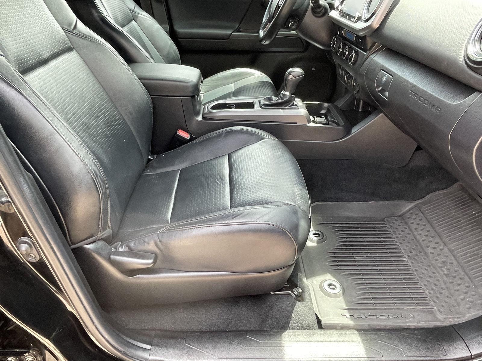 Pre-Owned 2022 Toyota Tacoma for sale in Grand Island NE