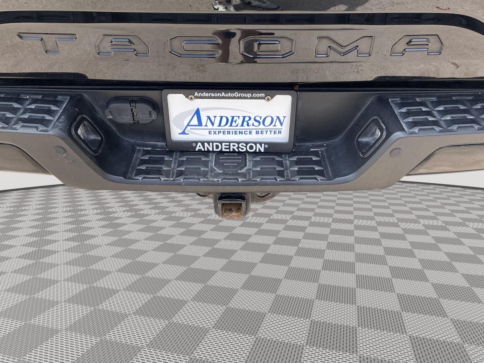 Pre-Owned 2022 Toyota Tacoma for sale in Grand Island NE