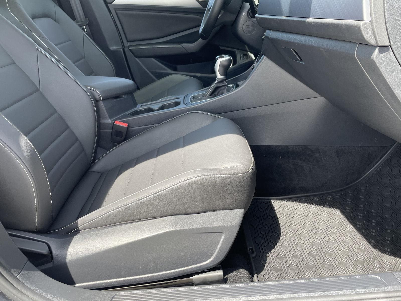 Pre-Owned 2024 Volkswagen Jetta for sale in Grand Island NE