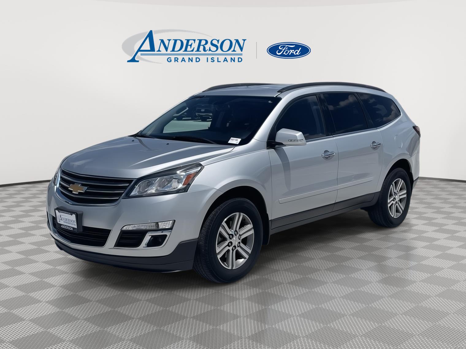 2017 Chevrolet Traverse 2LT AWD's photo