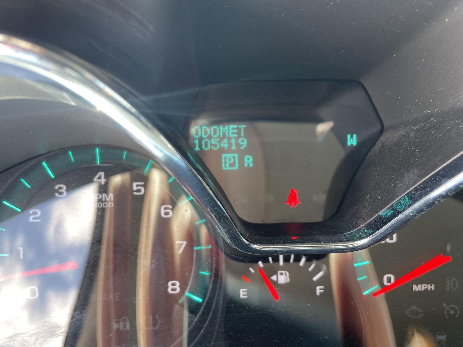 Vehicle photo 3